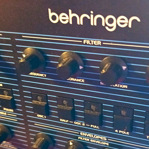 Behringer desktop ubxa - behringer, d