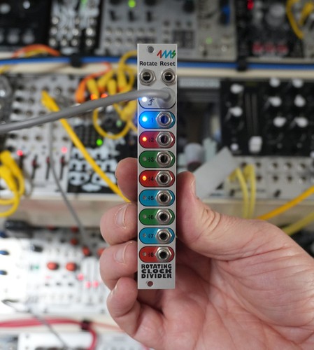 4ms rotating clock divider - rotating,
