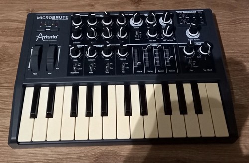 Arturia microbrute monophonic - arturia,