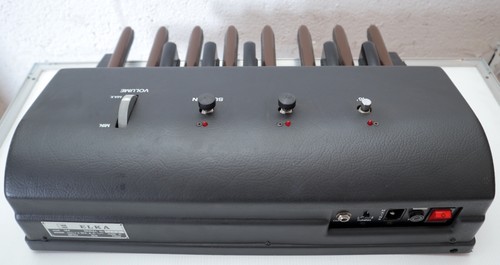 Elka 144 analogue - , bass