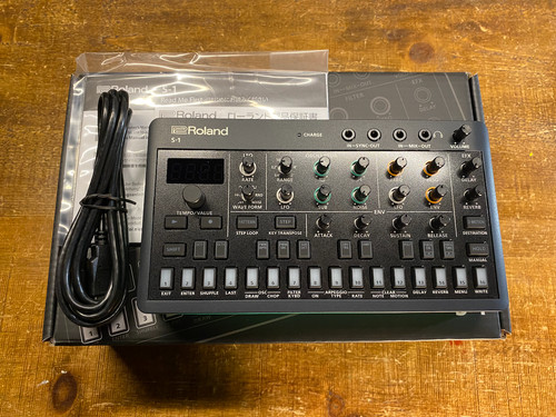 Roland aira compact tweak - roland,