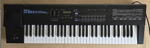 Roland d20 synthesiser 100 - d20, %