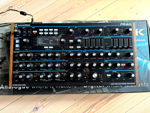 Novation peak voice - peak, 8