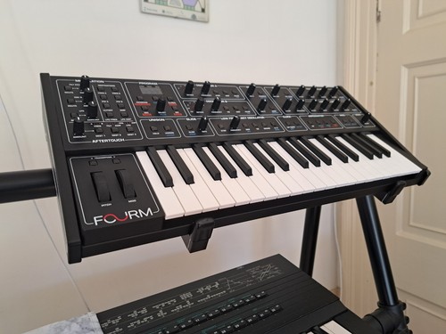 Sequential fourm voice - fourm, 4-voice