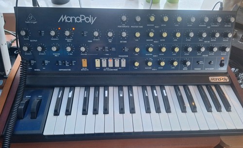 Behringer monopoly voice - behringer,