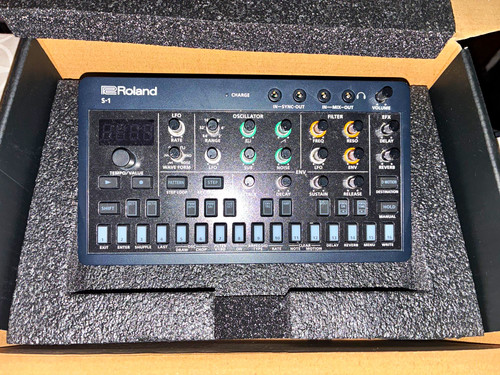 Roland digital desktop - roland, s-1
