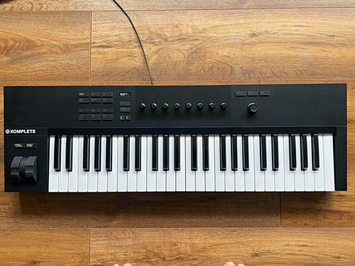 Native instruments komplete - instruments,