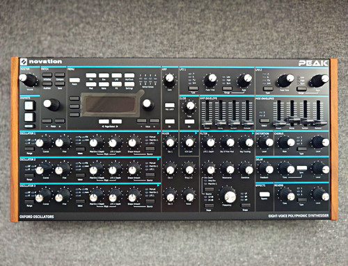 Novation peak hybrid - novation,