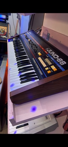 Roland juno programmable - roland,