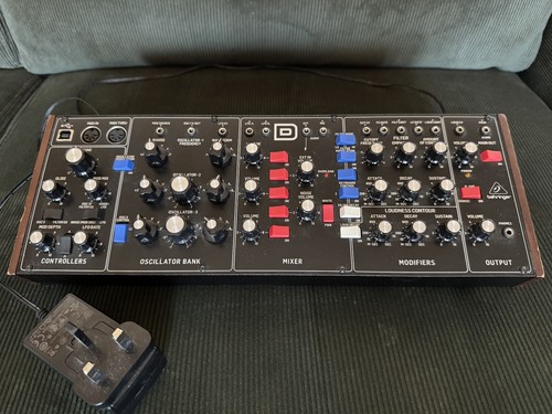 Behringer model analogue - behringer,