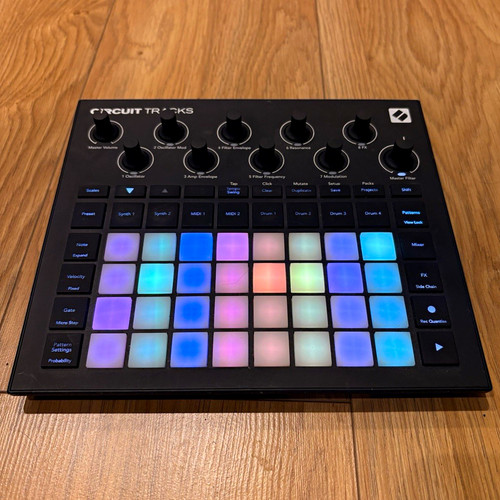 Novation circuit tracks - circuit,